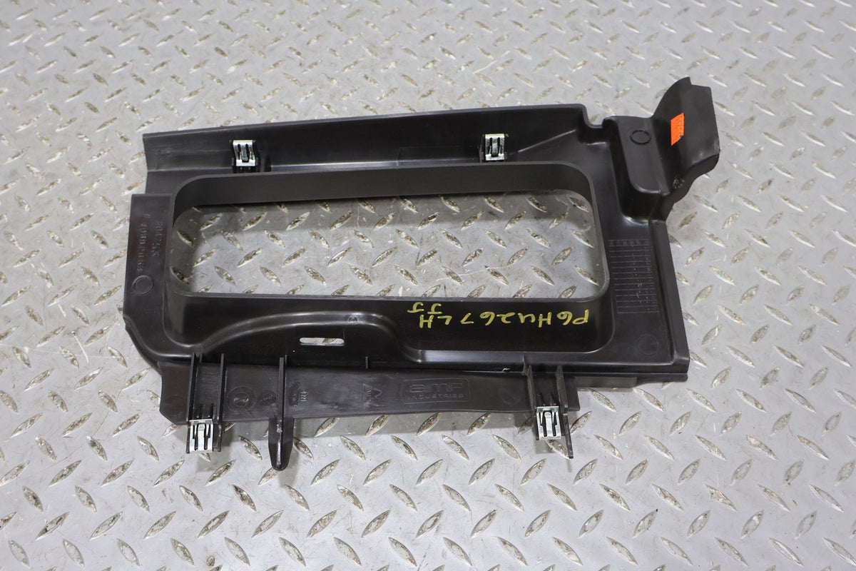 2006 Hummer H2- Trim Panel