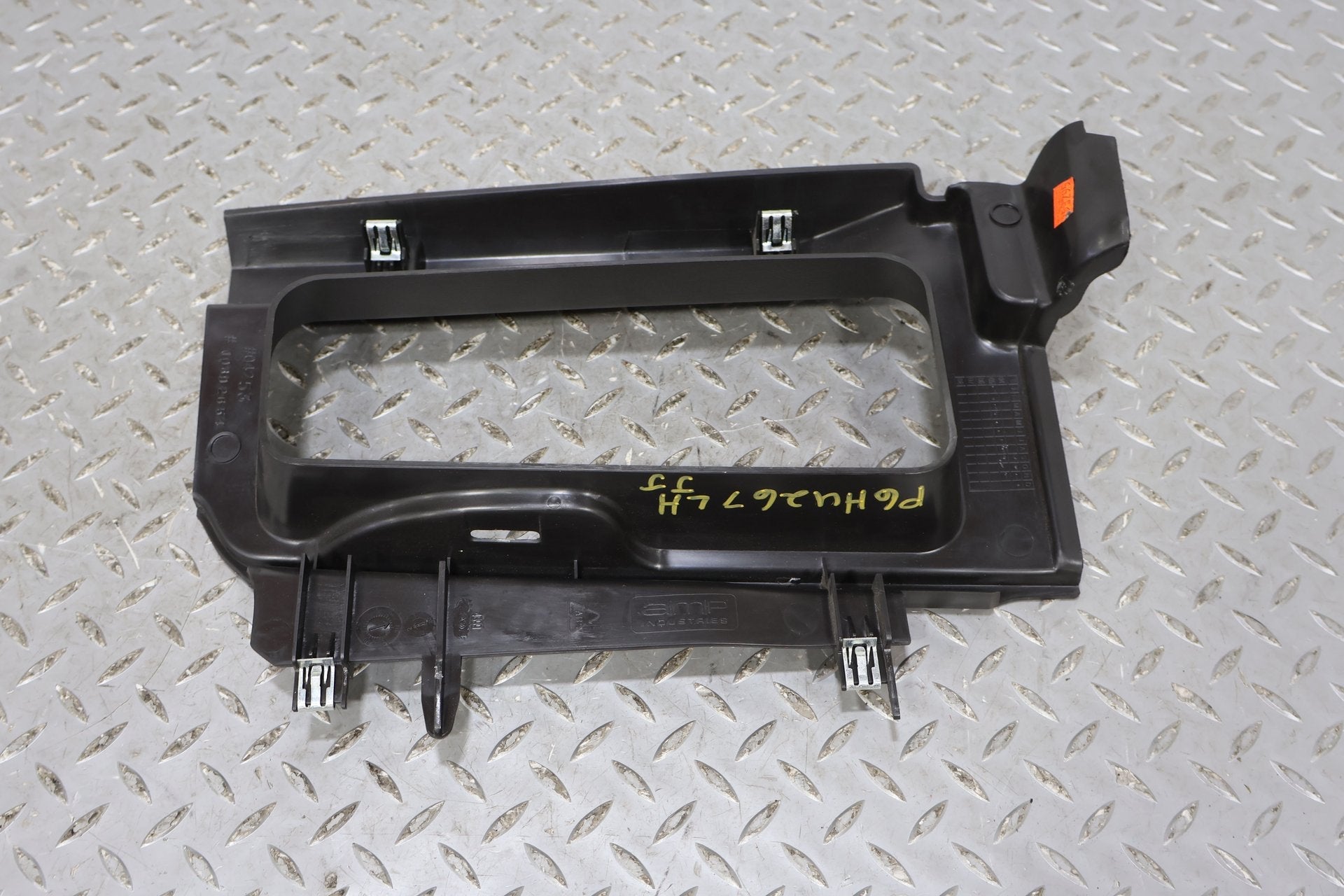 2006 Hummer H2- Trim Panel