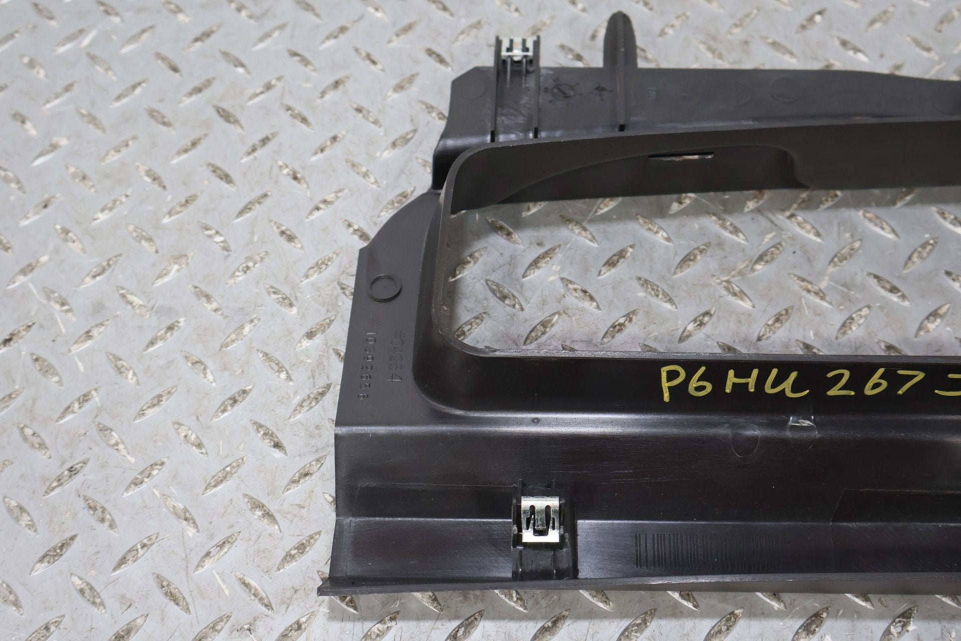 2006 Hummer H2- Trim Panel