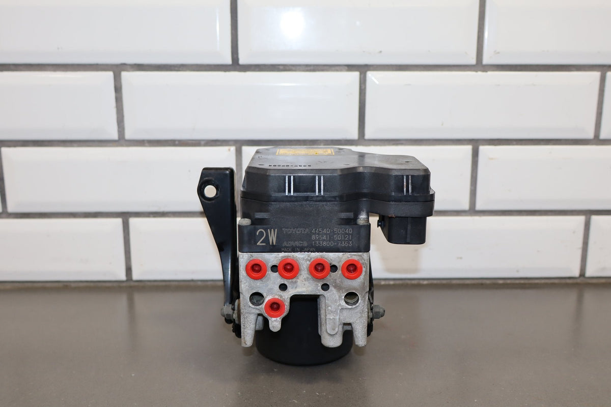 2006 Lexus LS430 ABS Brake Unit OEM