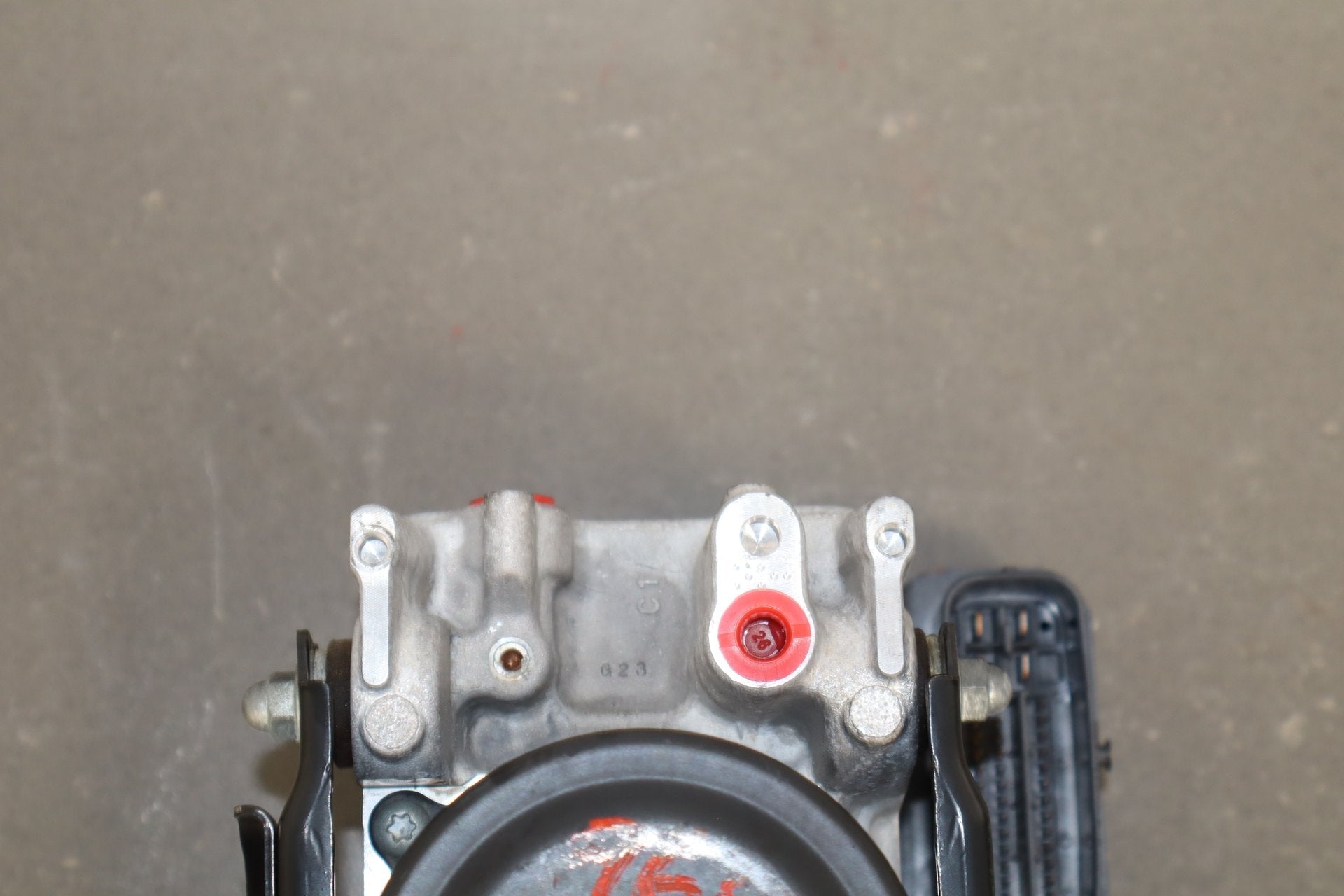 2006 Lexus LS430 ABS Brake Unit OEM