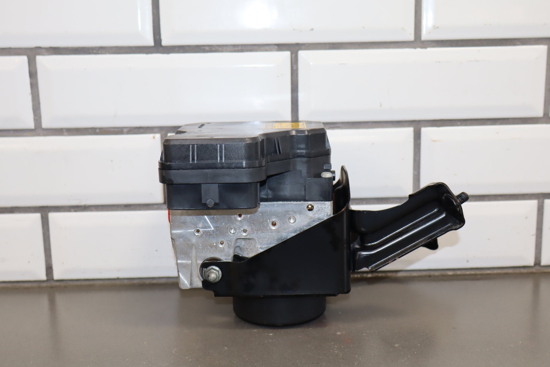 2006 Lexus LS430 ABS Brake Unit OEM