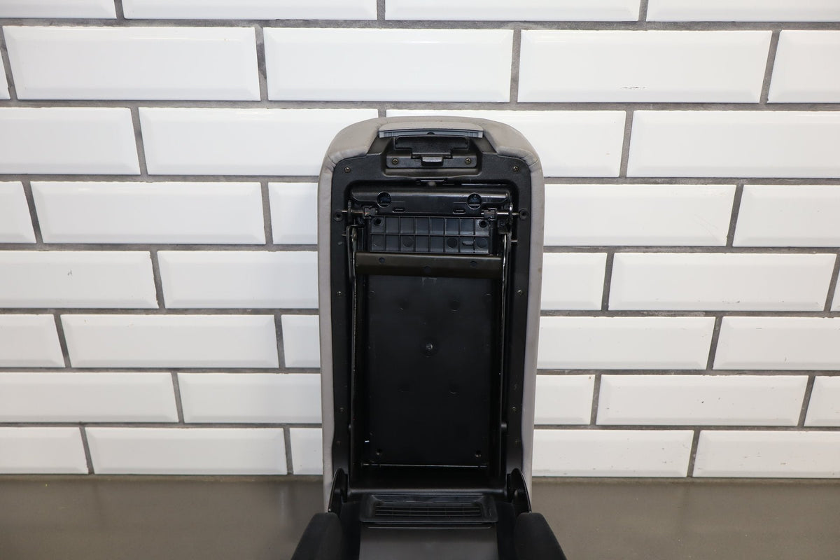 2006 Lexus LS430 Console Lid OEM