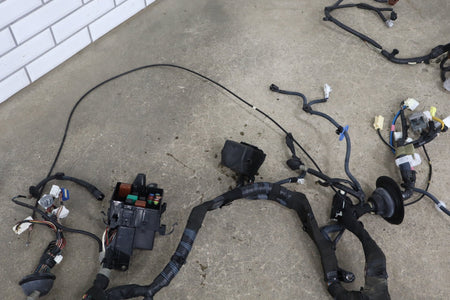 2006 Lexus LS430 Engine Wiring Harness 4.3L 8211150A01 OEM