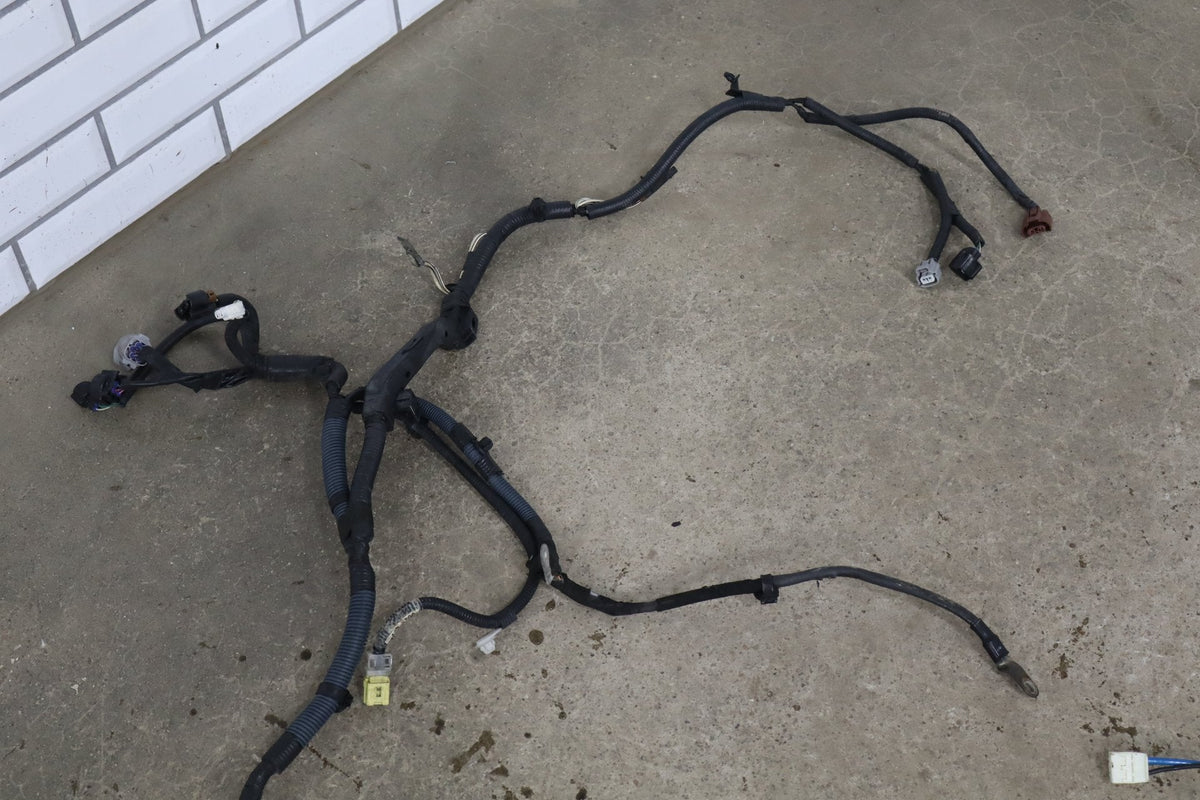 2006 Lexus LS430 Engine Wiring Harness 4.3L 8211150A01 OEM