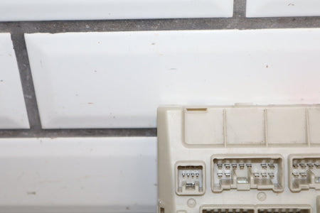 2006 Lexus LS430 F30 4.3L Cabin Fuse Box