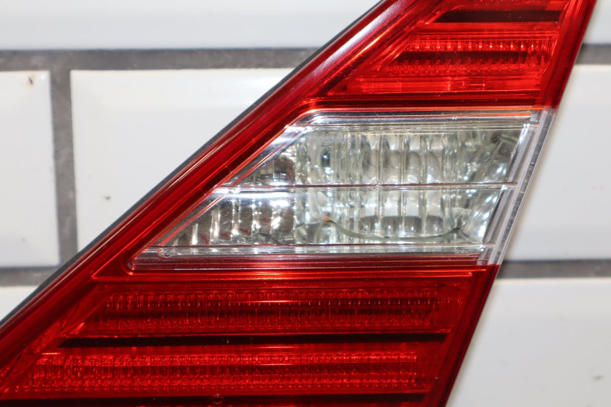 2006 Lexus LS430 F30- Right Inner Tail Light PN: