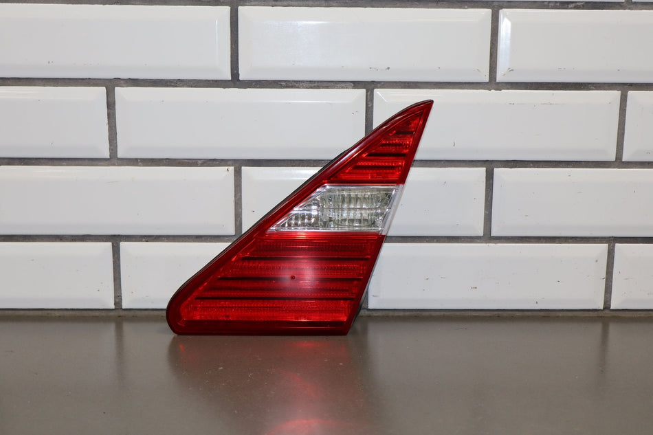 2006 Lexus LS430 F30- Right Inner Tail Light PN: