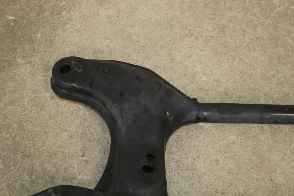 2006 Lexus LS430 Front Engine Suspension Crossmember OEM