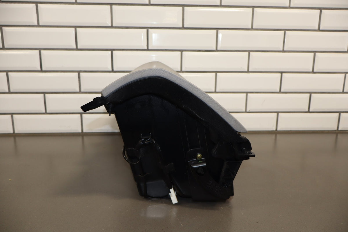 2006 Lexus LS430 Glove Box Ash 10