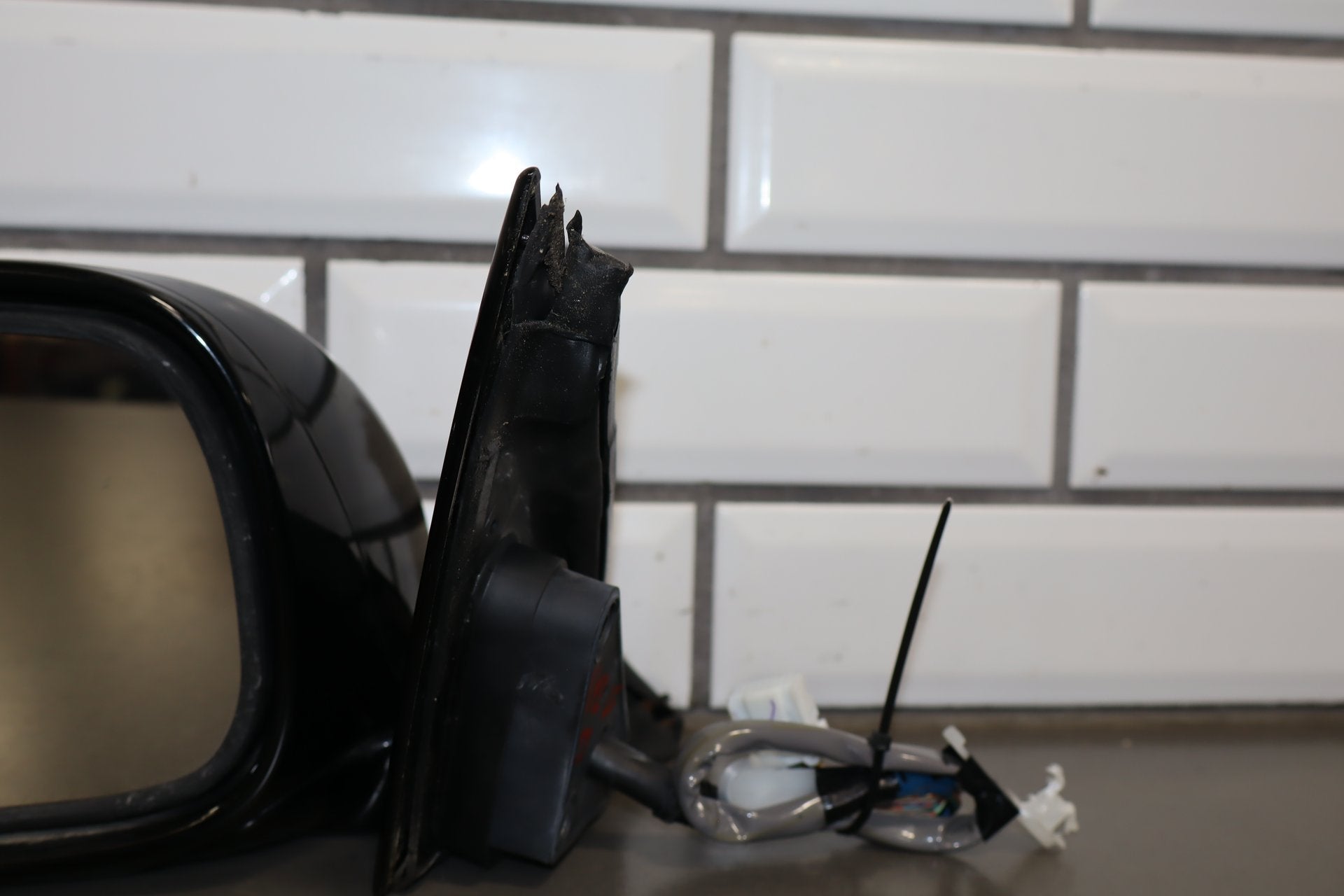 2006 Lexus LS430 Left Door Mirror black onyx 202
