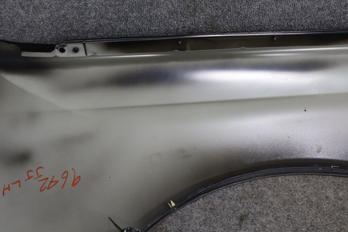 2006 Lexus LS430 Left Fender black onyx 202