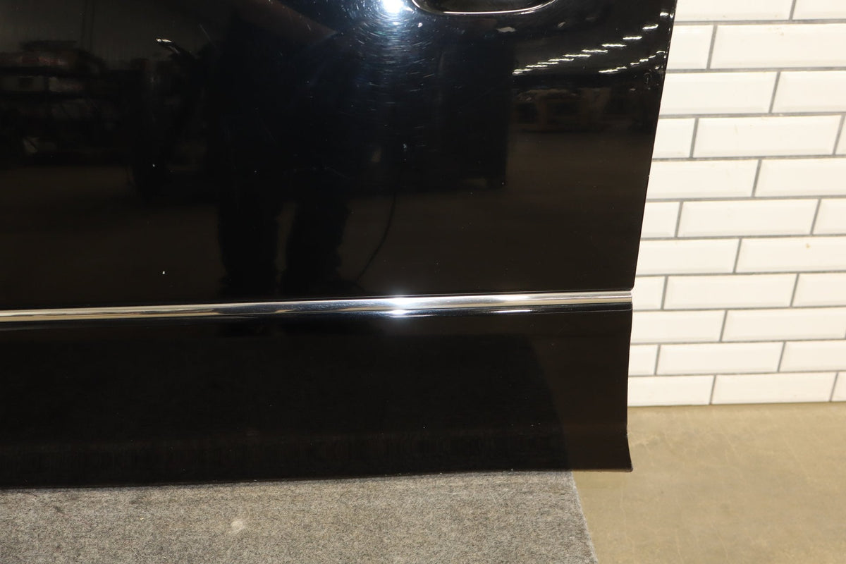 2006 Lexus LS430 Left Front Door black onyx 202