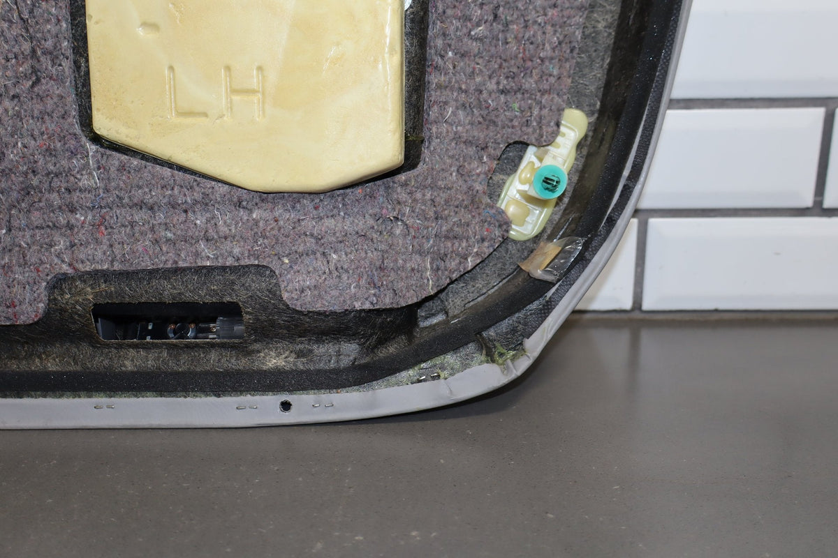 2006 Lexus LS430 Left Front Interior Trim Panel Ash 10