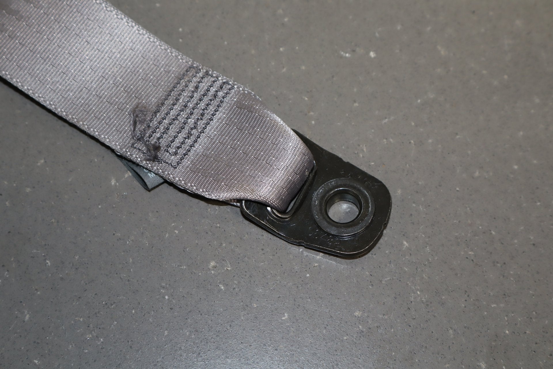 2006 Lexus LS430 Left Front Seat Belt Ash 10