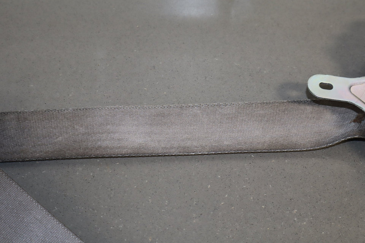 2006 Lexus LS430 Left Front Seat Belt Ash 10