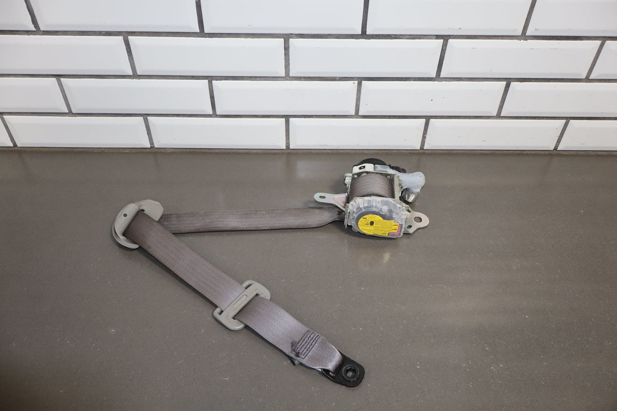 2006 Lexus LS430 Left Front Seat Belt Ash 10