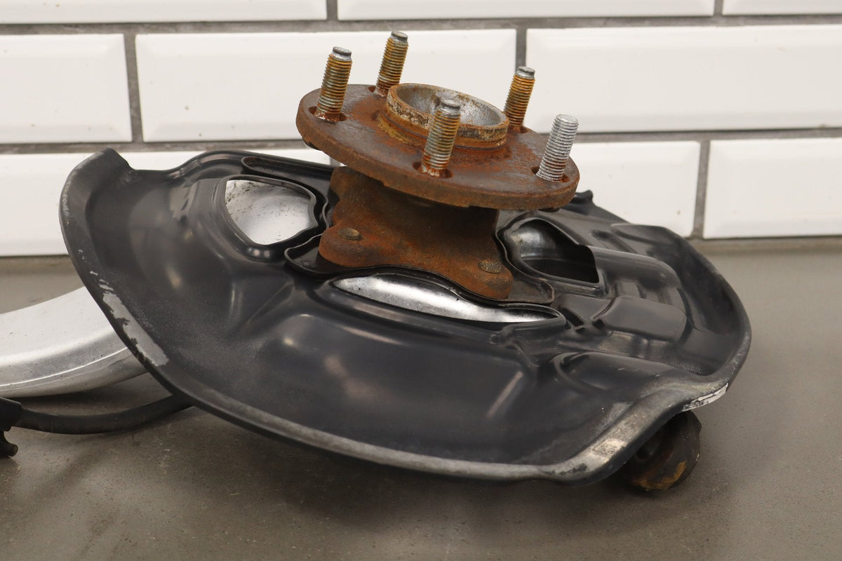 2006 Lexus LS430 Left Front Spindle