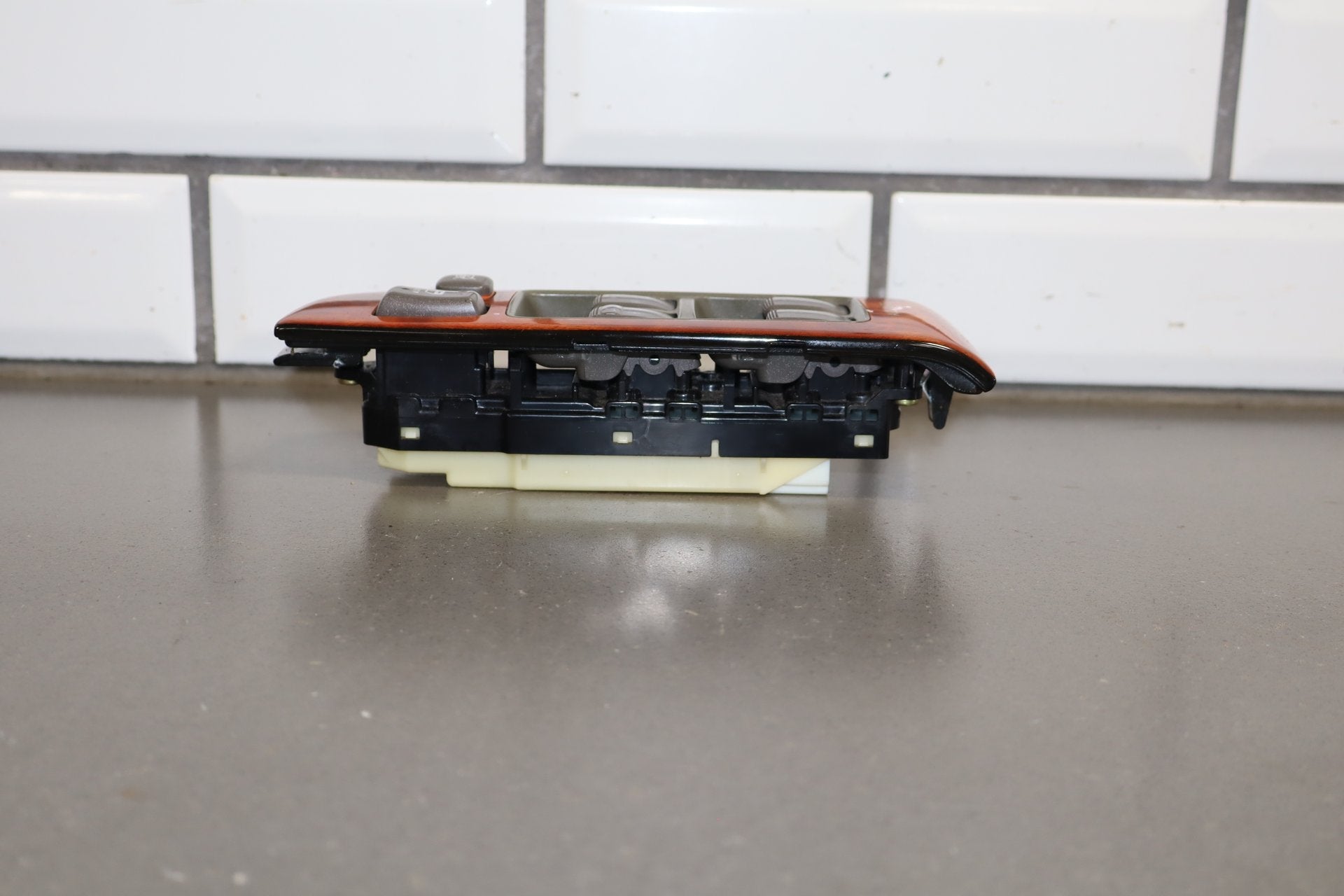 2006 Lexus LS430 Left Front Window Switch OEM