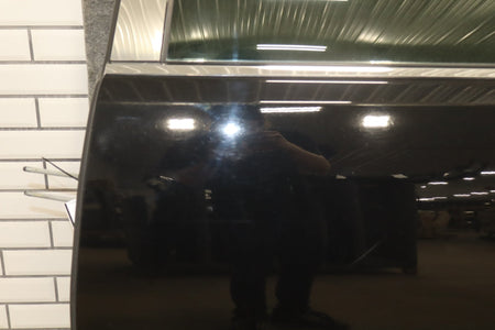 2006 Lexus LS430 Left Rear Door black onyx ( 202 )