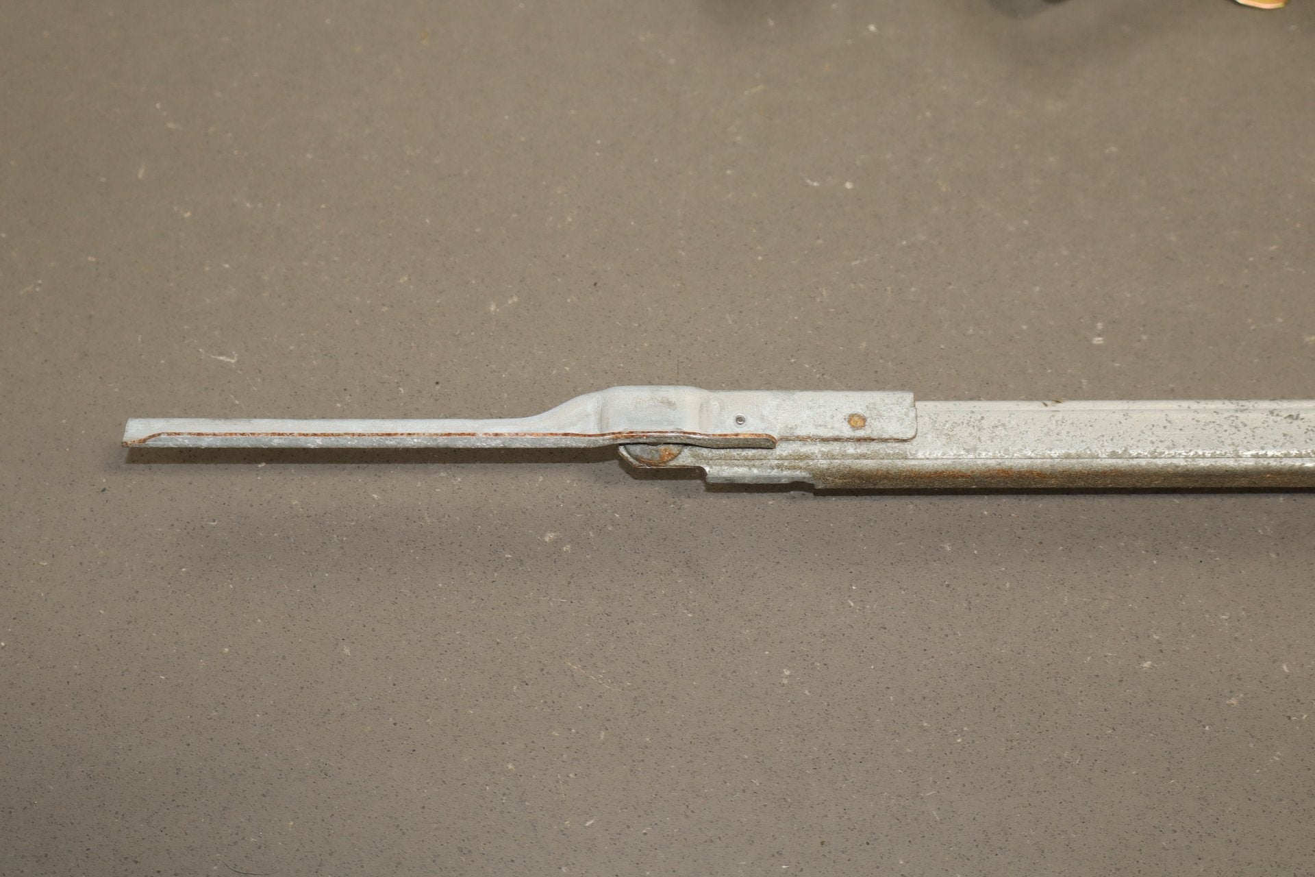 2006 Lexus LS430 Right Front Door Regulator OEM