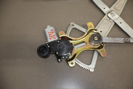 2006 Lexus LS430 Right Front Door Regulator OEM