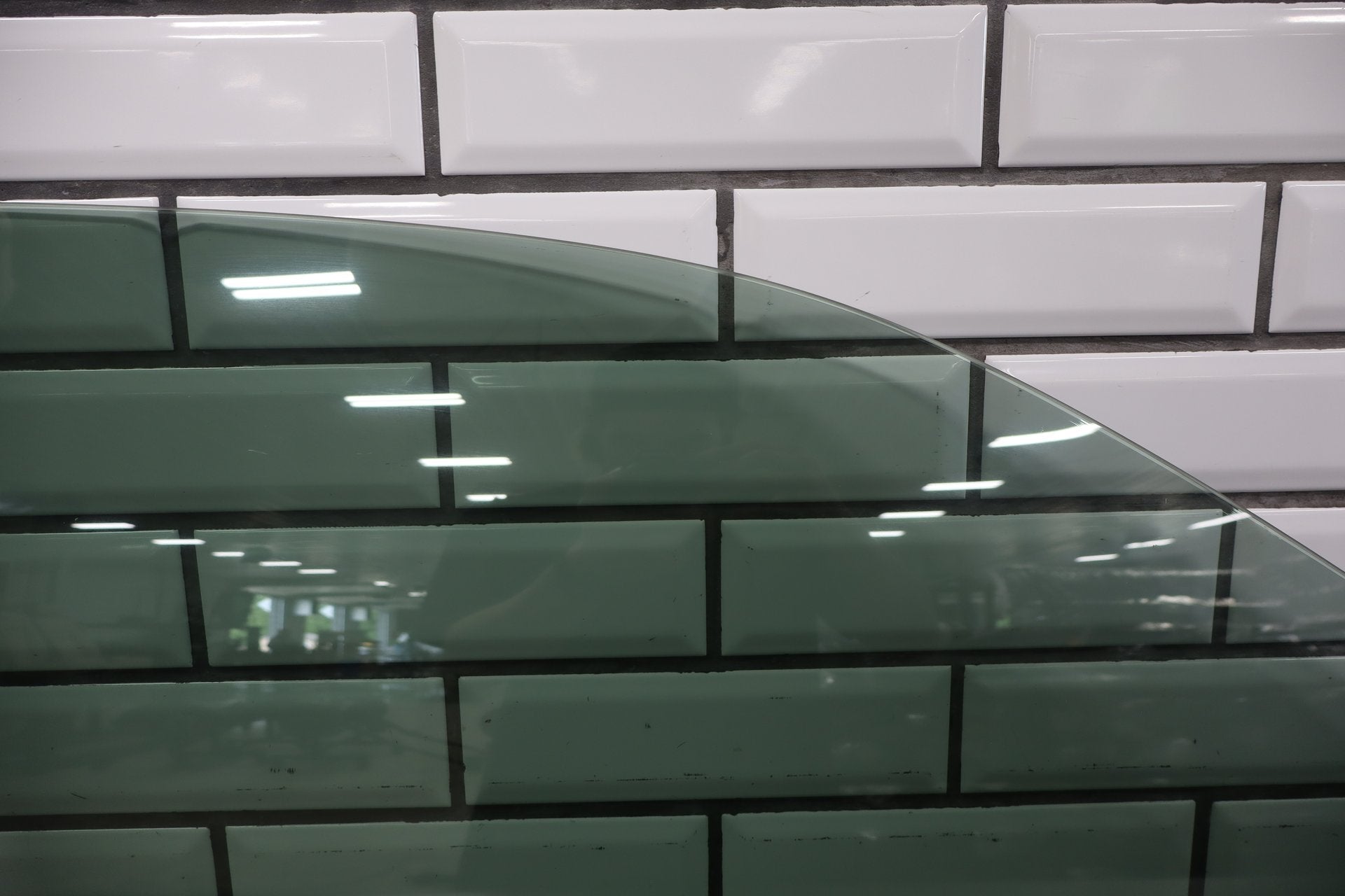 2006 Lexus LS430 Right Front Door Window