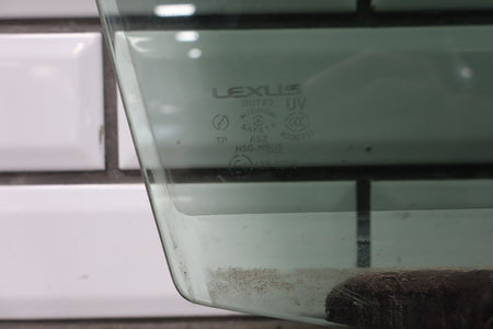 2006 Lexus LS430 Right Front Door Window