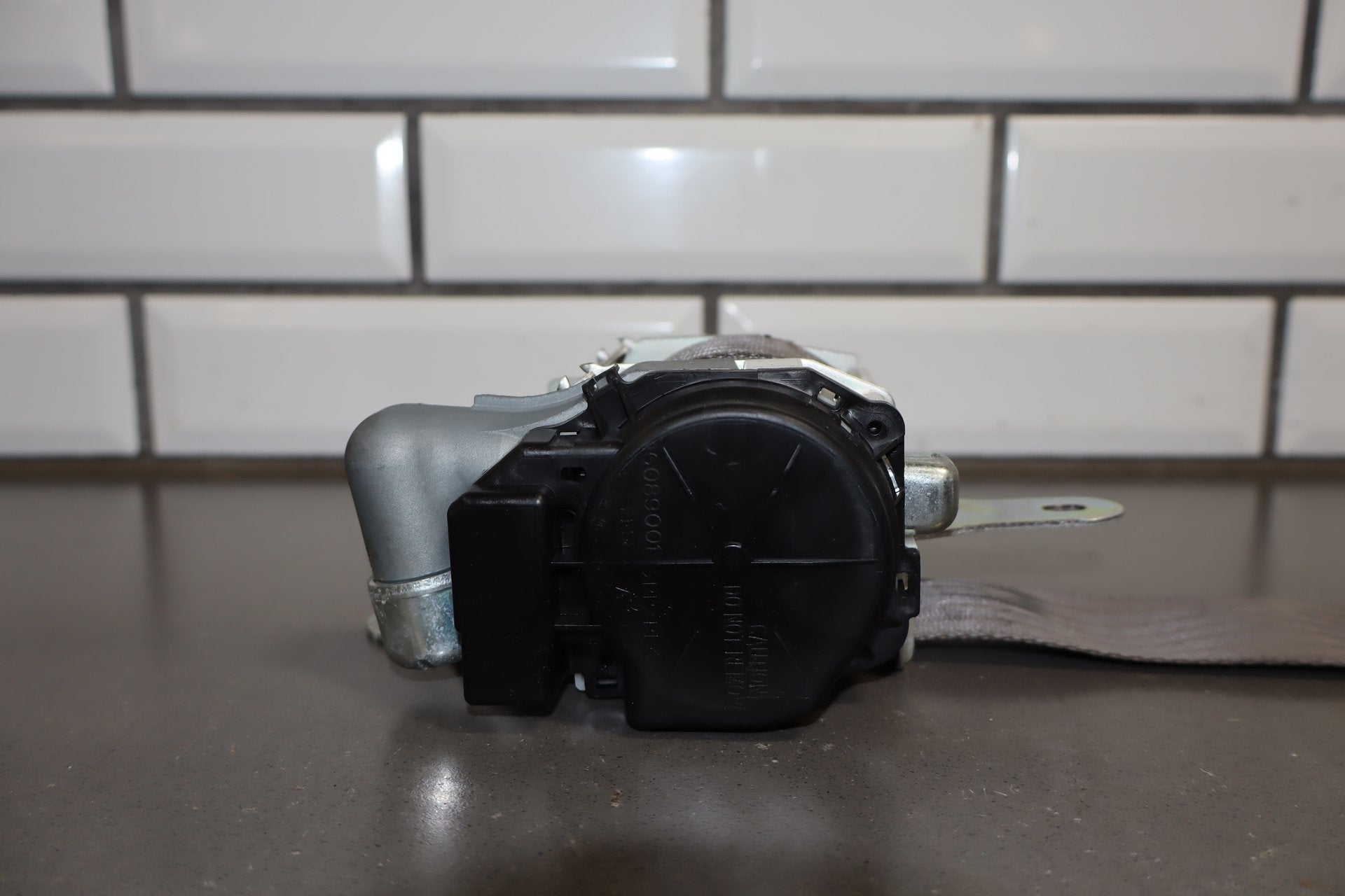 2006 Lexus LS430 Right Front Seat Belt Ash 10