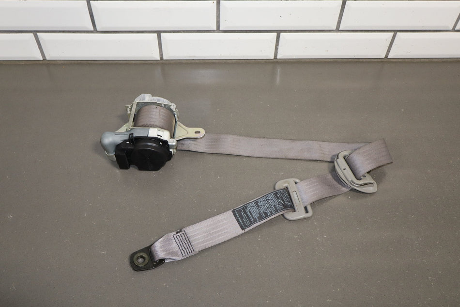 2006 Lexus LS430 Right Front Seat Belt Ash 10