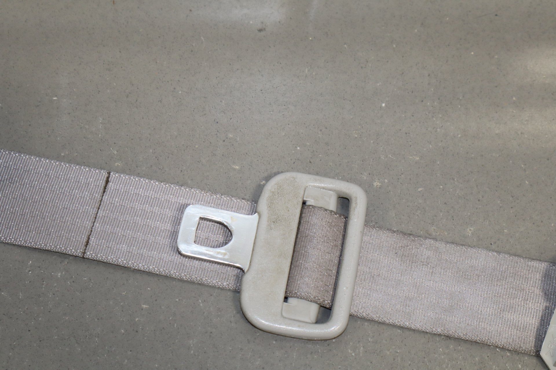 2006 Lexus LS430 Right Front Seat Belt Ash 10