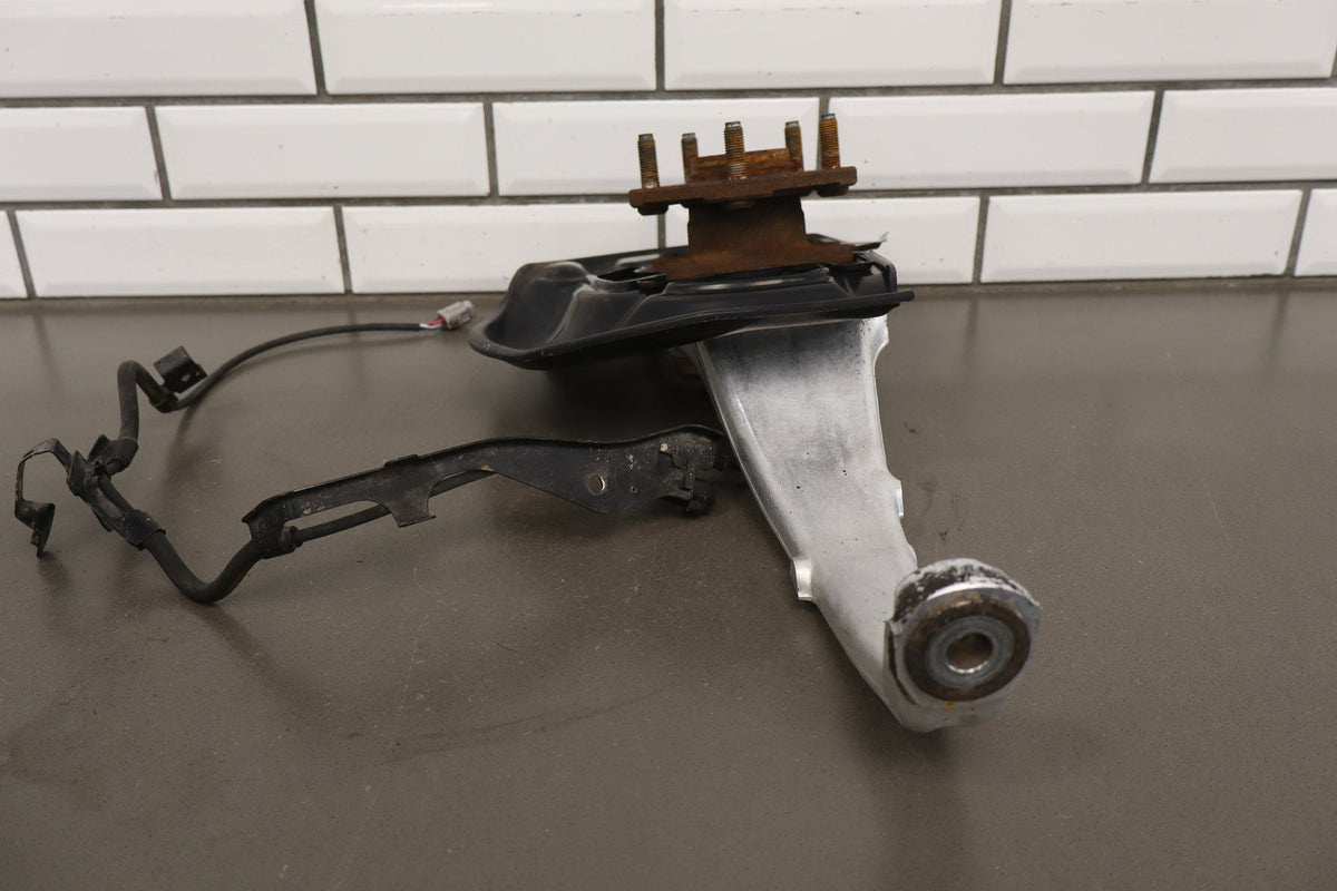 2006 Lexus LS430 Right Front Spindle