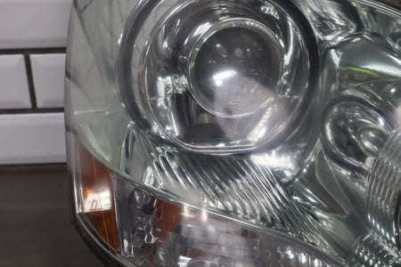 2006 Lexus LS430 Right Passenger Xenon Headlamp OEM