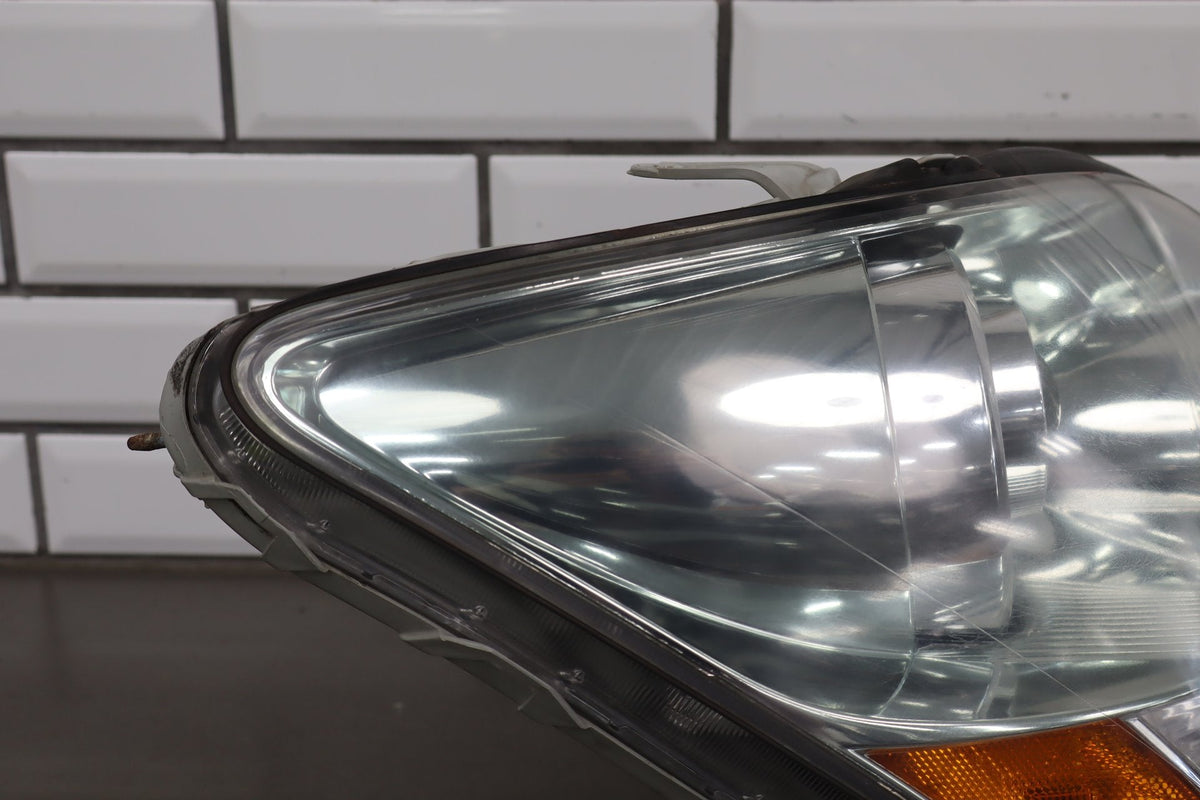 2006 Lexus LS430 Right Passenger Xenon Headlamp OEM