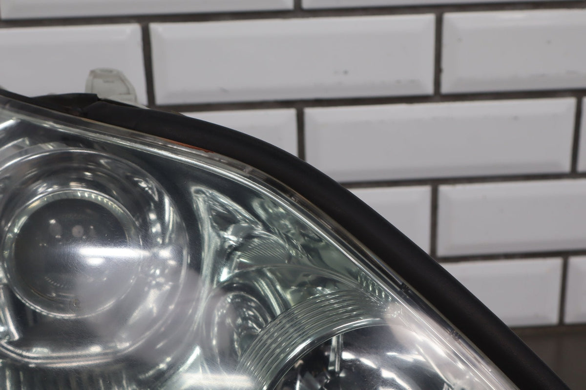 2006 Lexus LS430 Right Passenger Xenon Headlamp OEM