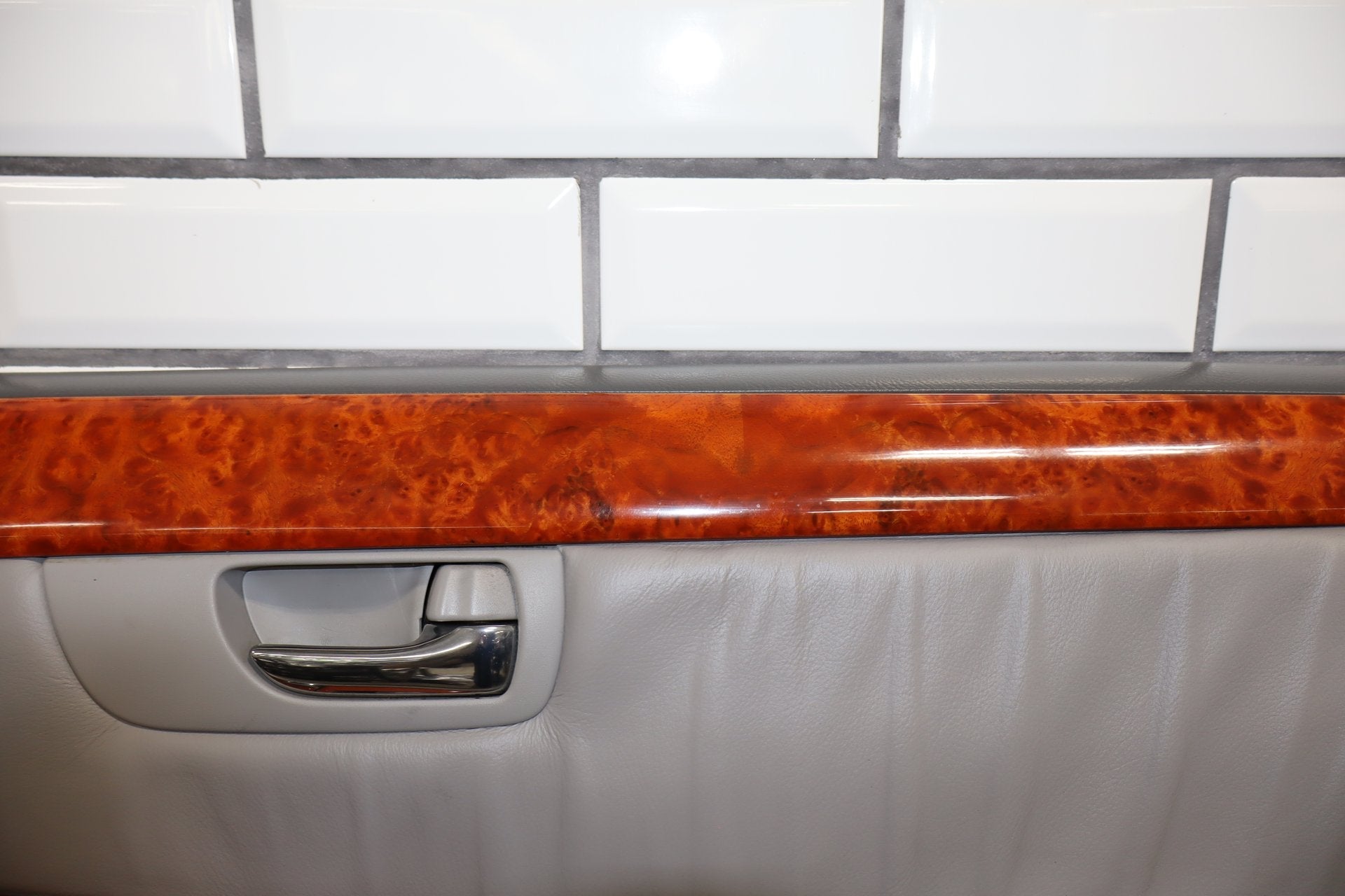 2006 Lexus LS430 Right Rear Door Panel Ash 10