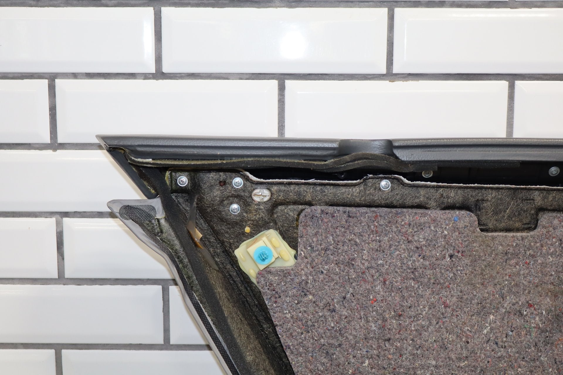 2006 Lexus LS430 Right Rear Door Panel Ash 10