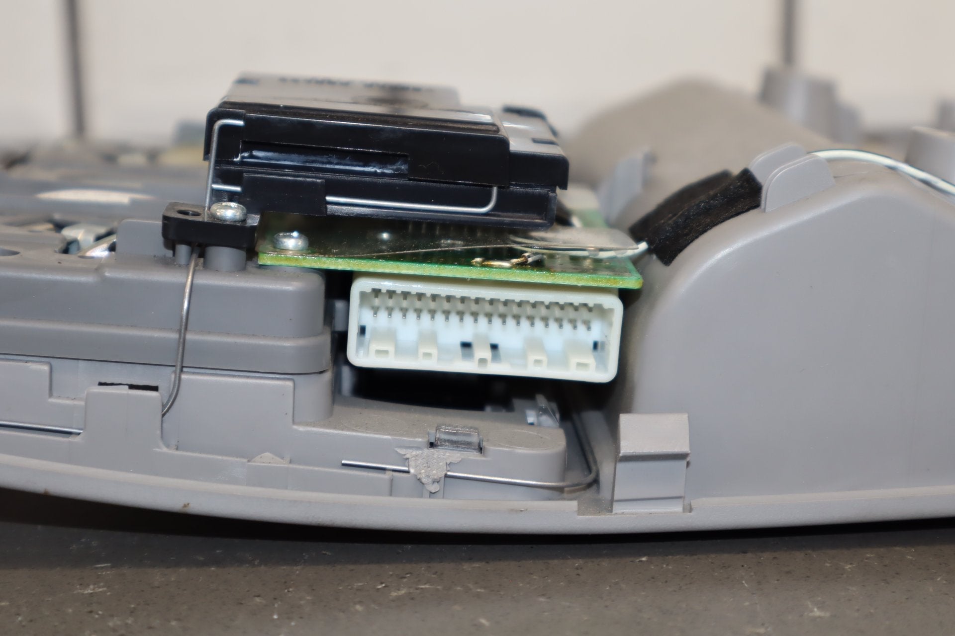 2006 Lexus LS430 Roof Console OEM