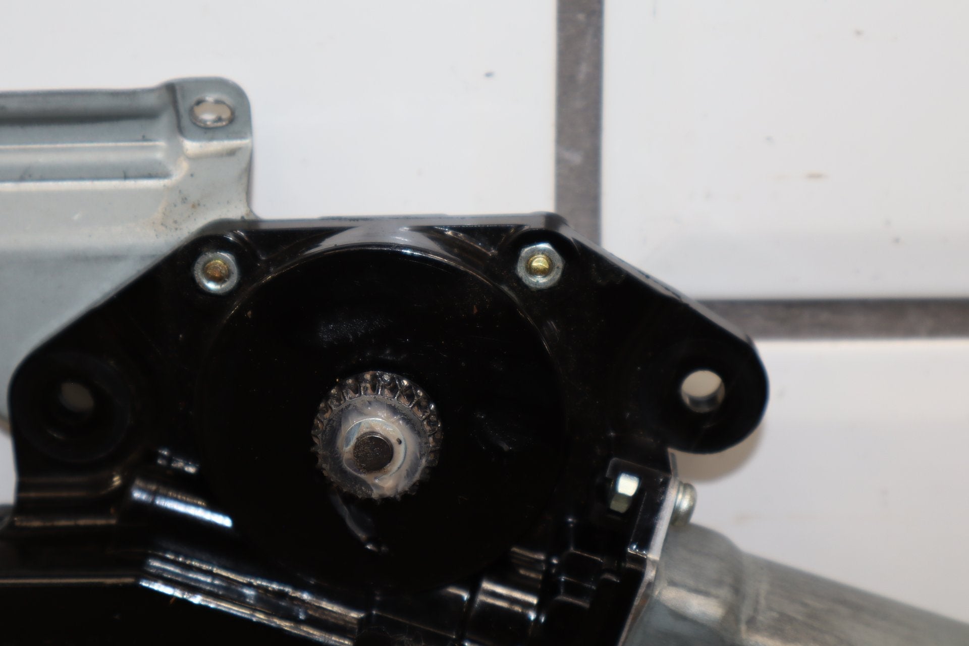 2006 Lexus LS430 Sun Roof Motor OEM