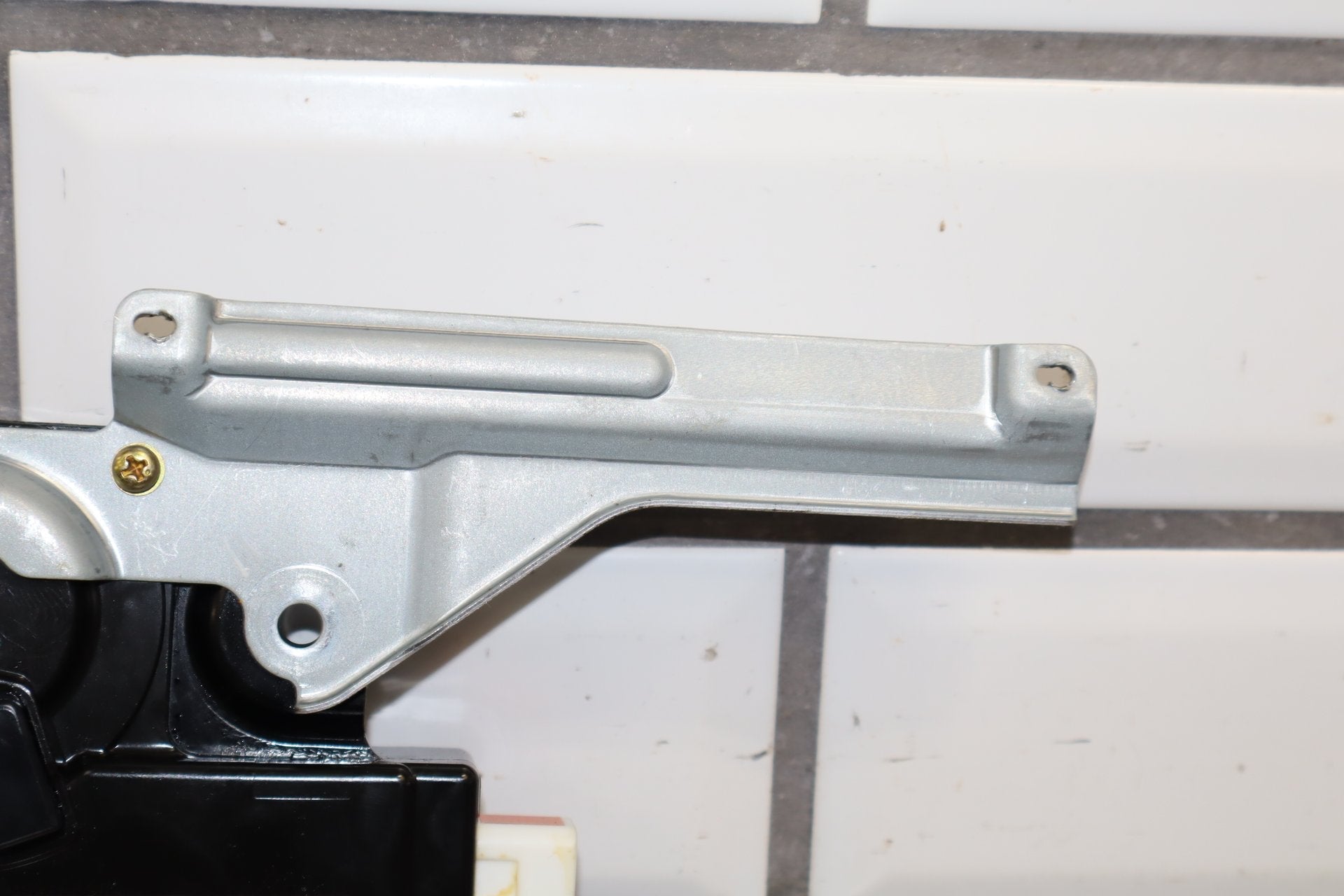 2006 Lexus LS430 Sun Roof Motor OEM