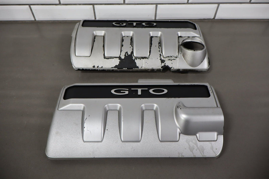 2006 Pontiac GTO 6.0L V8 LS2 Fuel Rail/Engine Cover OEM