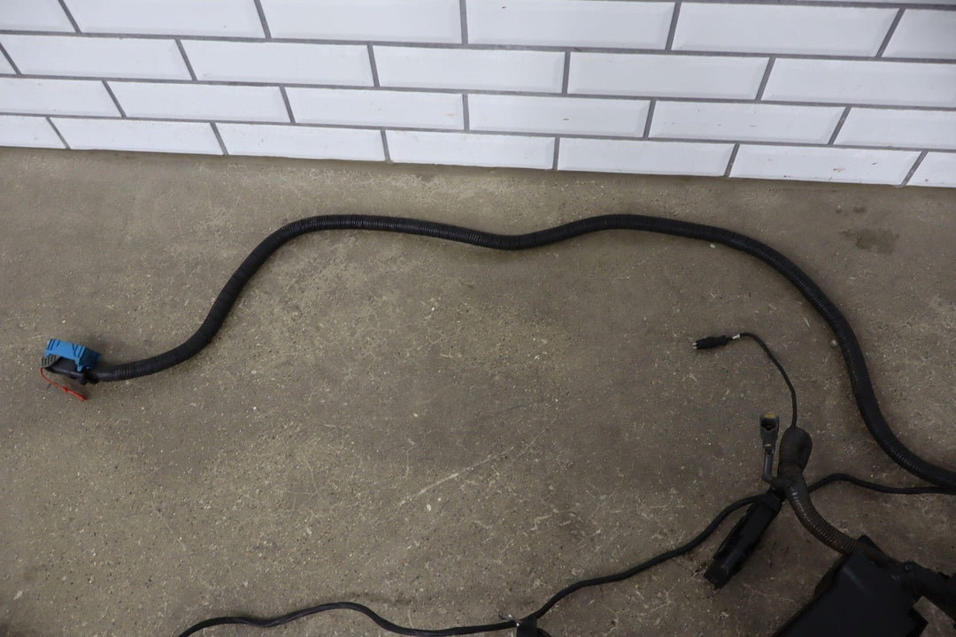 2006 Pontiac GTO Cabin Fuse Relay Junction Box W/Engine Bay Harness