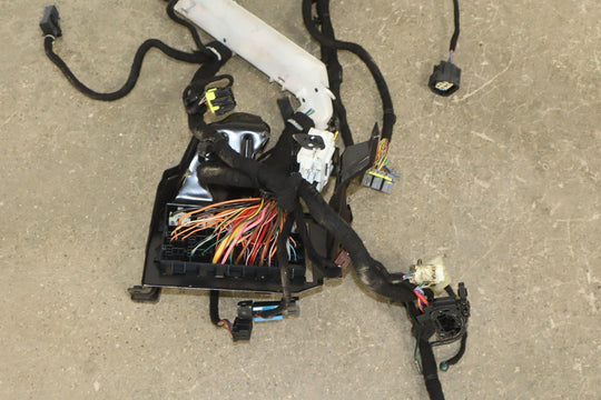 2006 Pontiac GTO Cabin Fuse Relay Junction Box W/Engine Bay Harness