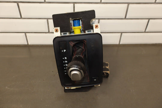 2006 Pontiac GTO Floor Shifter W/Boot & Knob OEM