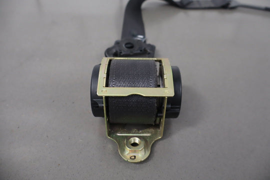 2006 Pontiac GTO Left Front Seat Belt Retractor OEM