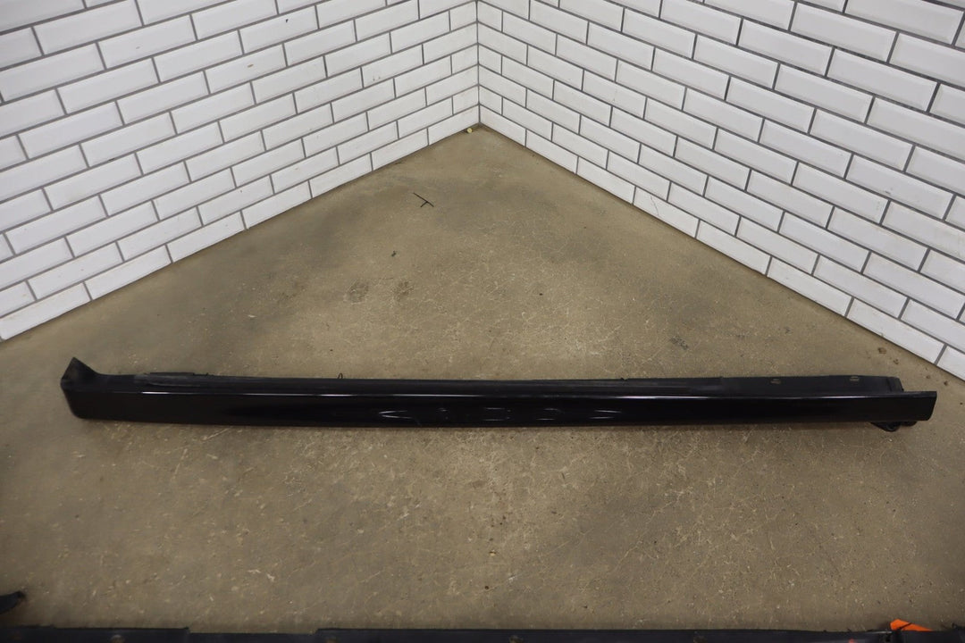 2006 Pontiac GTO Left Rocker Molding Pair OEM