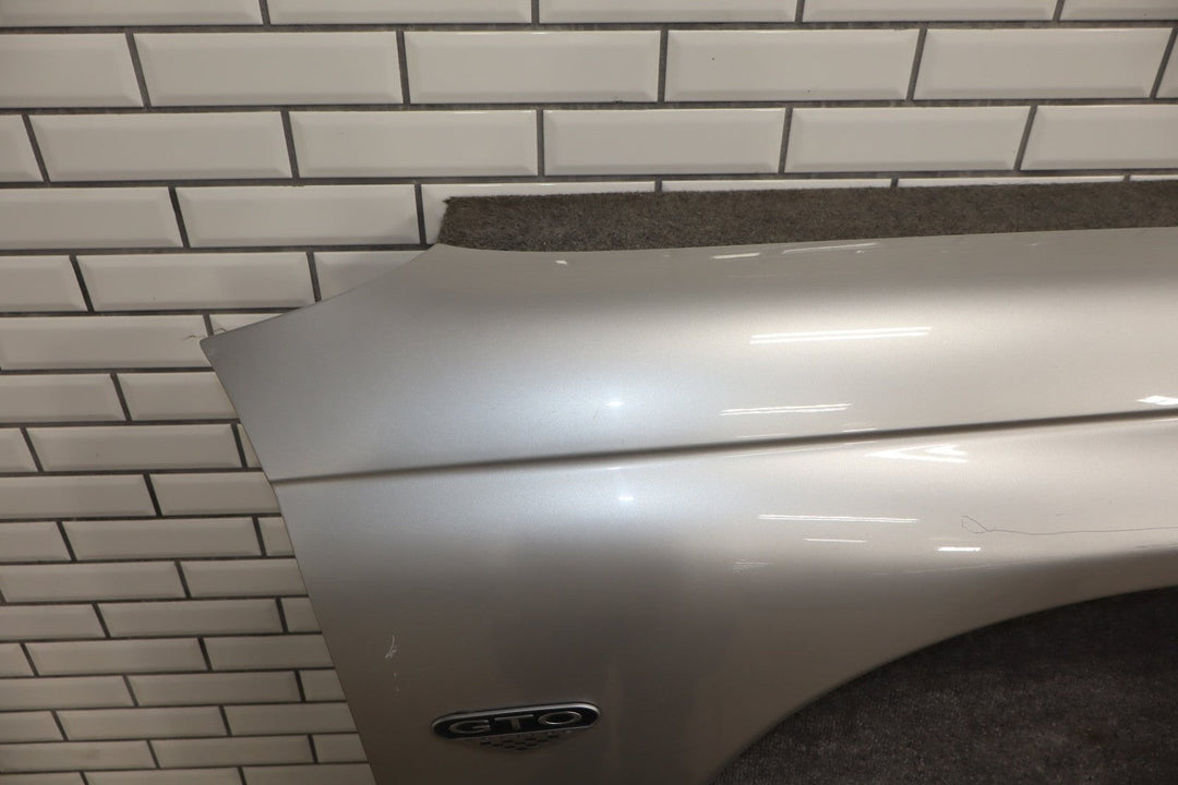 2006 Pontiac GTO Right Fender *Quicksliver 13*