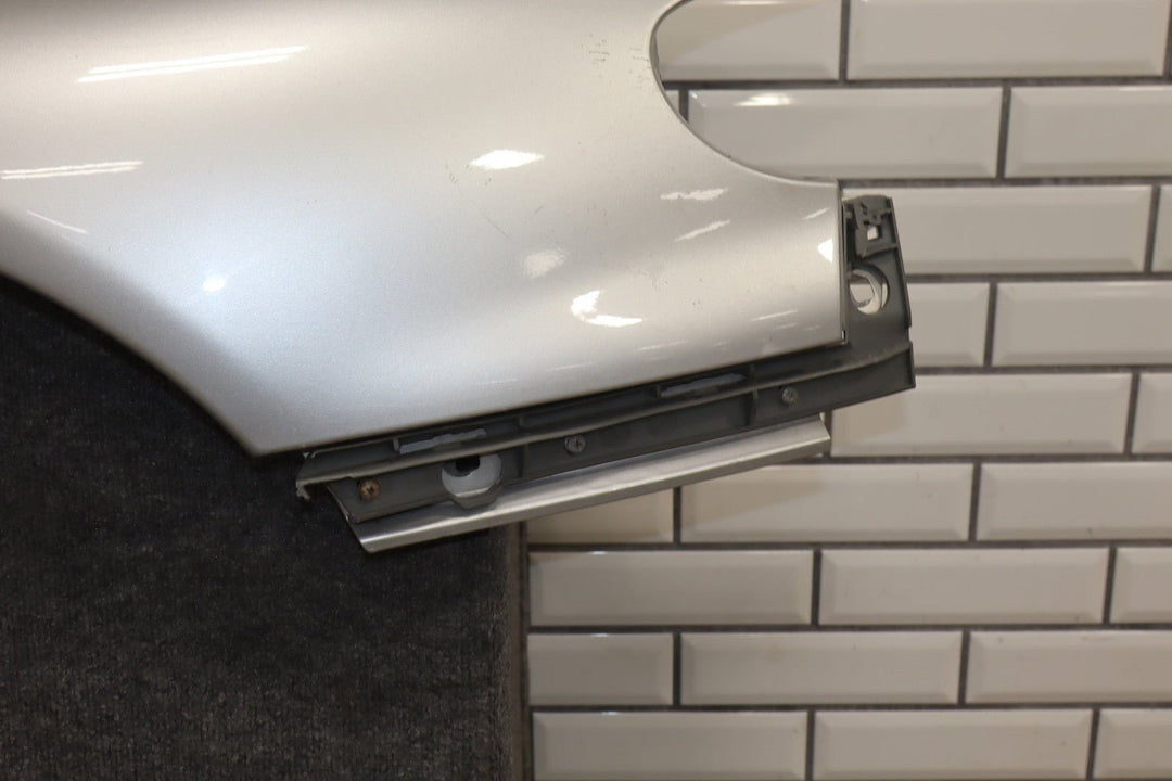 2006 Pontiac GTO Right Fender *Quicksliver 13*