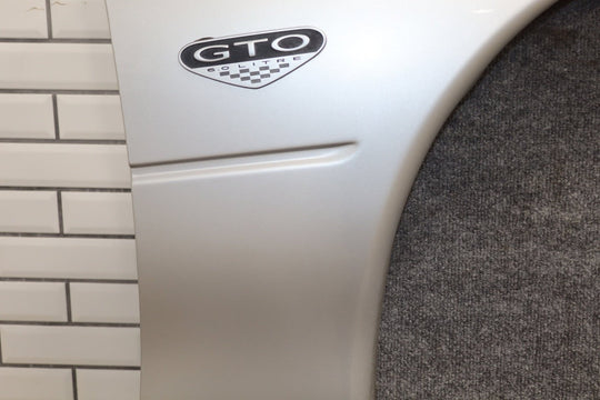 2006 Pontiac GTO Right Fender *Quicksliver 13*