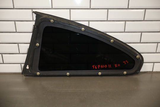 2006 Pontiac GTO Right Quarter Window 92209200